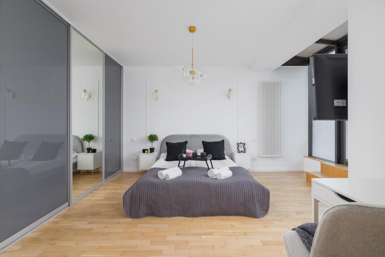 Politechnika Krakowska Apartment By Renters Prestige エクステリア 写真