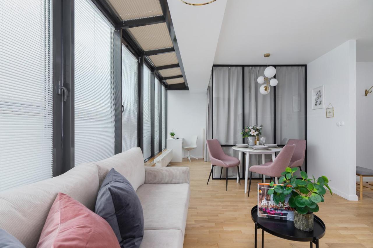Politechnika Krakowska Apartment By Renters Prestige エクステリア 写真