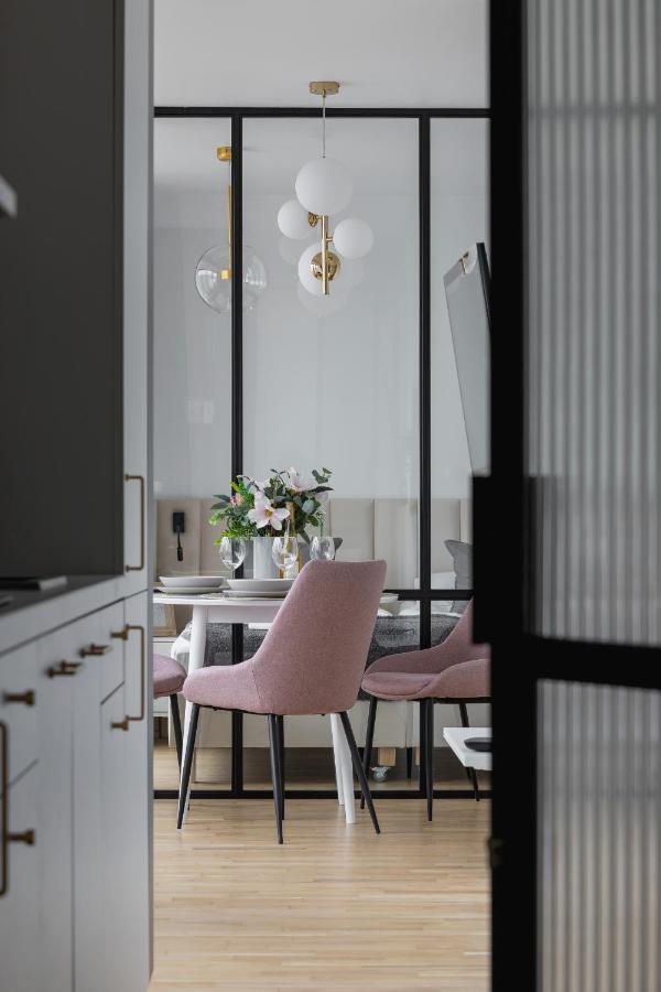 Politechnika Krakowska Apartment By Renters Prestige エクステリア 写真