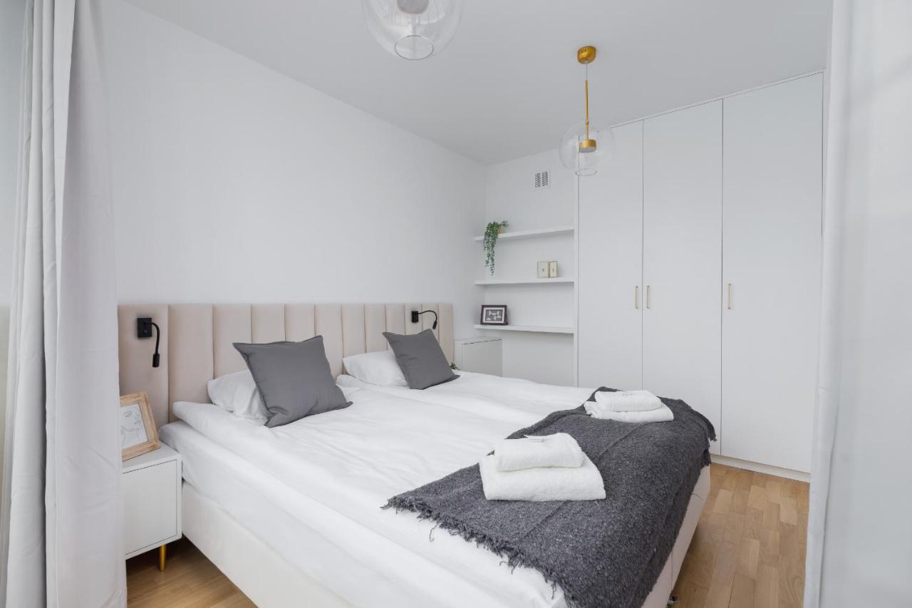 Politechnika Krakowska Apartment By Renters Prestige エクステリア 写真