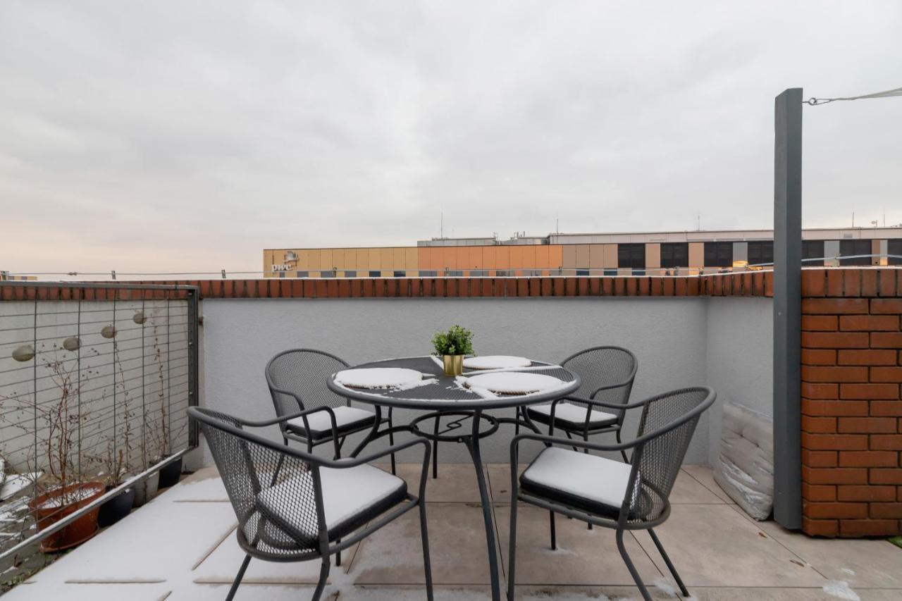 Politechnika Krakowska Apartment By Renters Prestige エクステリア 写真